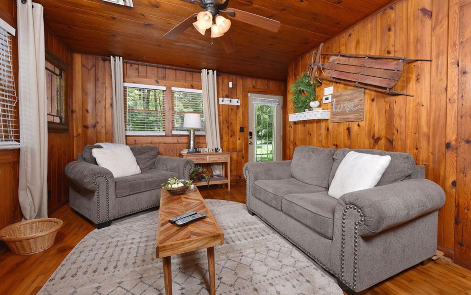 River Romance Gatlinburg Εξωτερικό φωτογραφία